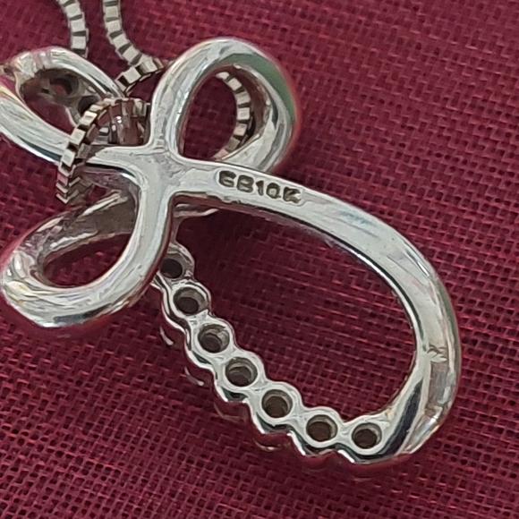 Necklace & 1 Pendants Cross Both 10 KT Silver The Other Pendent Not Stamped . - Picture 7 of 10